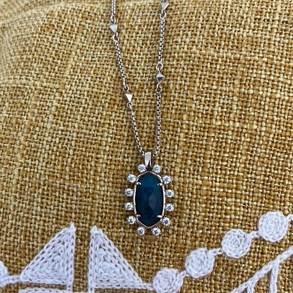 Kendra Scott Necklace Aqua Apatite - Picture 2 of 7